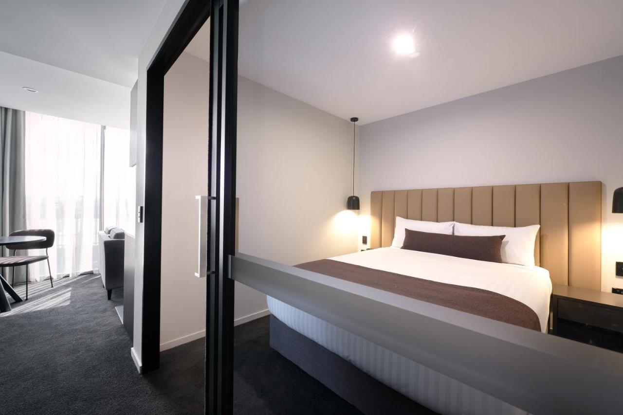 อะดอเบ เบลคอนเนน Hotel แคนเบอร์รา ภายนอก รูปภาพ