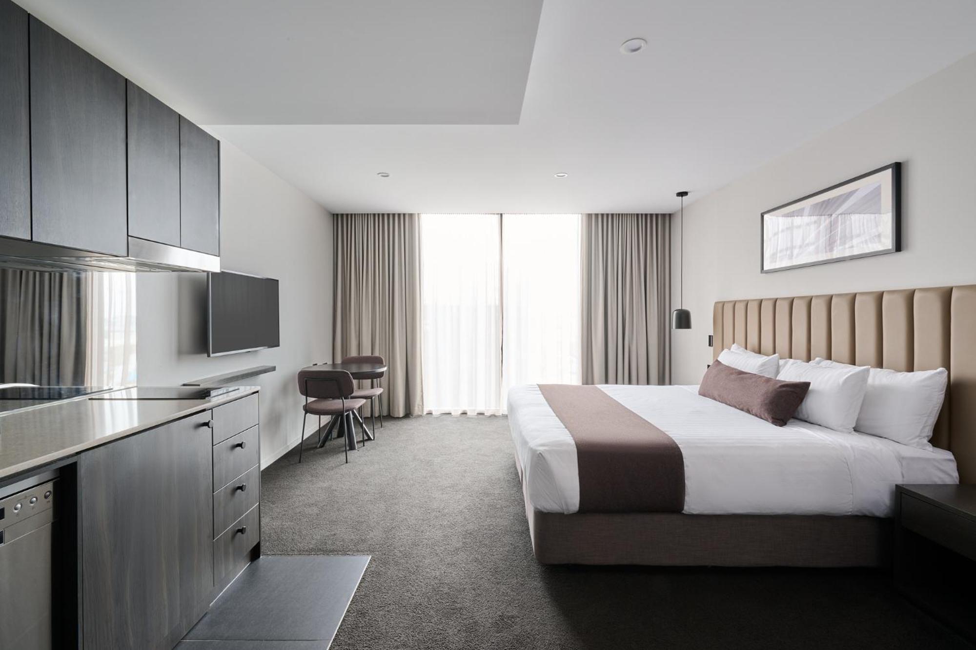 อะดอเบ เบลคอนเนน Hotel แคนเบอร์รา ภายนอก รูปภาพ
